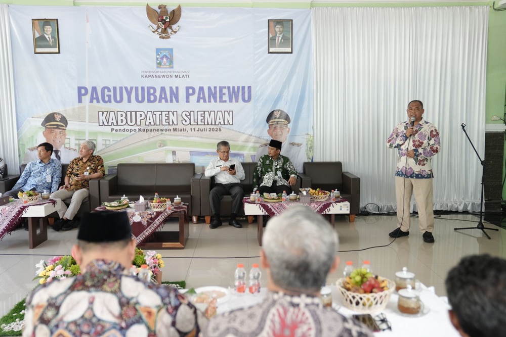 Seluruh Penewu di Kabupaten Sleman Diminta Memahami Wilayahnya, Bupati: Agar Beri Pelayanan Terbaik