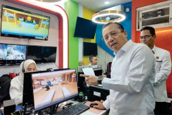 Staf Ahli Bidang Teknologi Informasi Tinjau Kantah Virtual Kota Tangerang: Benar-benar Digital Twin