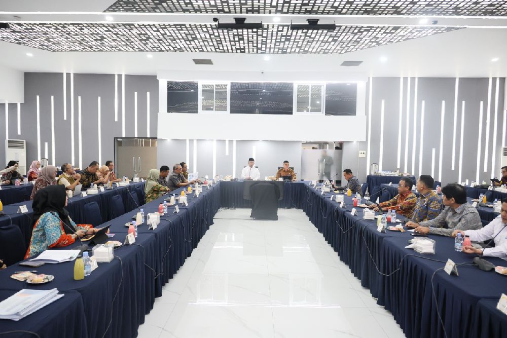 Rapim Semester I, Menteri Nusron Minta Jajaran Evaluasi Tunggakan dan Layanan Elektronik