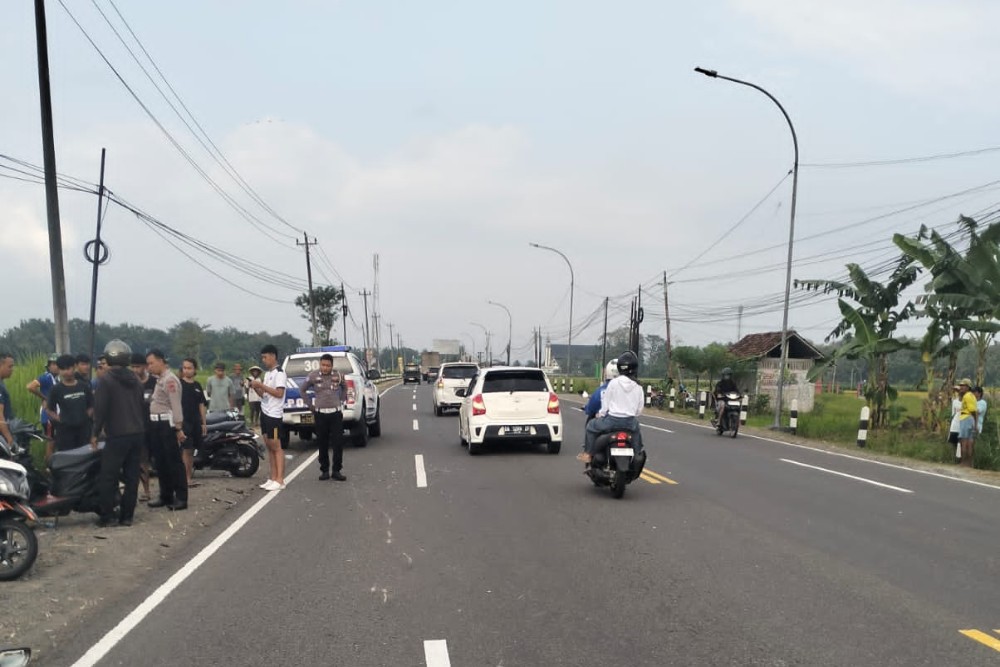 Gegara Layang-Layang, 2 Pengendara Motor Tabrakan di Jalan Jogja-Wates