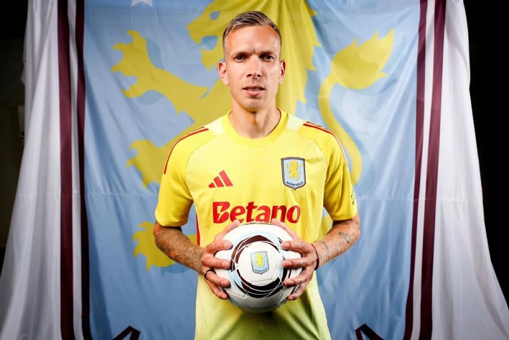 Aston Villa Rekrut Kiper Marco Bizot