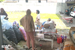 Hasil Bank Sampah di Klitren Jogja Digunakan untuk Simpan Pinjam dan Piknik Gratis