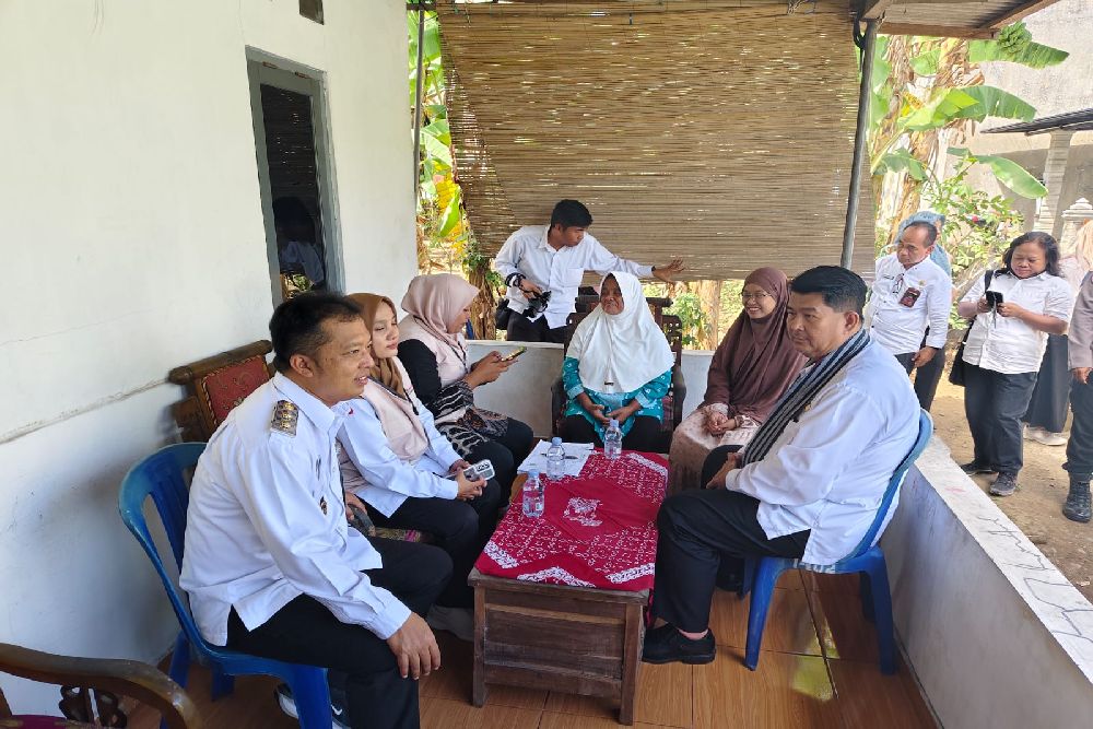 Bupati dan Wakil Bupati Menyaksikan Pelaksanaan Sipedet Cantik di Kulonprogo