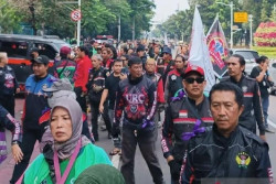 Ratusan Driver Ojek Online Gelar Demo di Kawasan Monas Jakarta
