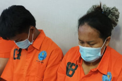 Ibu dan Anak Asal Madura Jadi Kurir Narkoba, Ditangkap Bawa 2 Kg Sabu-Sabu