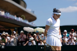 Cedera, Ons Jabeur Umumkan Rehat dari Tenis