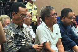 Sidang Vonis Tom Lembong Dihadiri Banyak Tokoh, Ada Anies Baswedan hingga Rocky Gerung