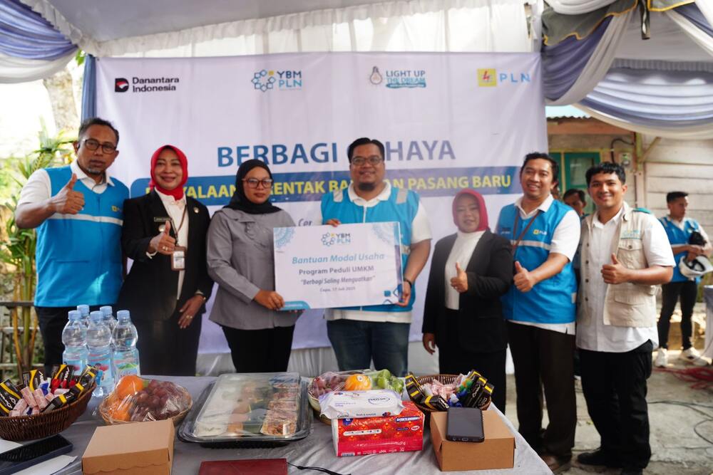 Wujudkan Listrik untuk Rakyat Jelang HUT RI ke 80, PLN Sambung Listrik Gratis Melalui Program Light Up The Dream