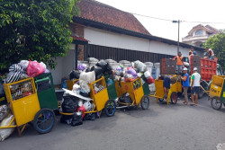 Transporter Gunungketur Jogja Enggan Mengangkut Jika Sampah Tidak Dipilah