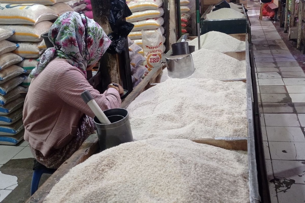 Harga Beras Premium di Pedagang Eceran Rerata Nasional Pagi Ini Rp15.902 per Kilogram