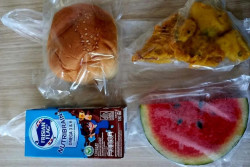 Ini Penampakan Makan Bergizi Gratis Versi Kering Selama MPLS di Kabupaten Natuna
