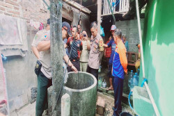 BPBD Bantul Salurkan 135.000 Liter Air Bersih ke 5 Wilayah Terdampak Kekeringan