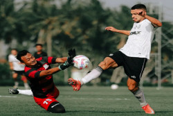 Hadapi PSIM Jogja Saat Launching Tim dan Jersey, Ini Misi dari Striker Bali United Boris Kopitovic