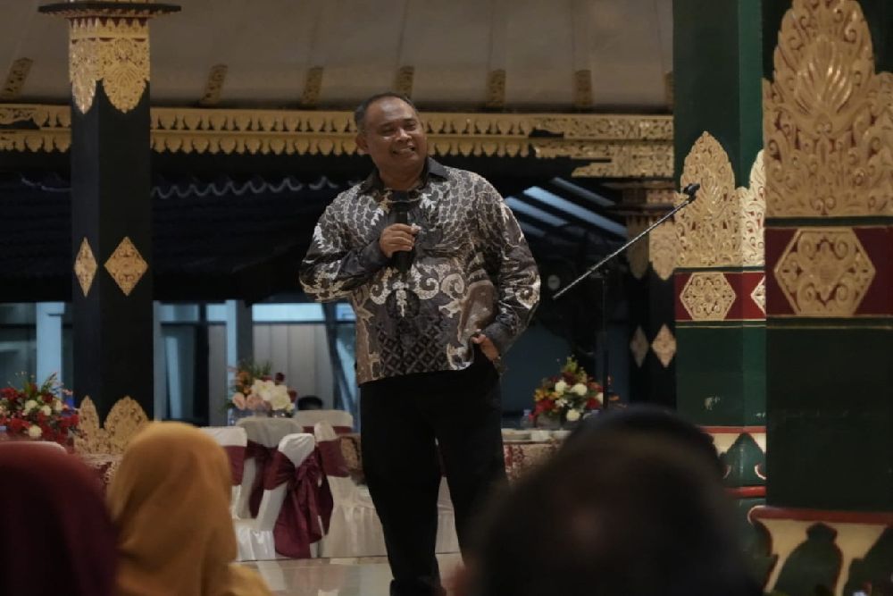 Pertama Kali, Bupati dan Wakil Bupati Sleman Beri Arahan Semua Kepala OPD Beserta Pasangan