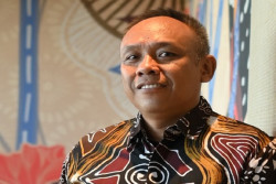 Jogja Menuju Pusat Fashion Dunia: Membaca Makna di Balik 20 Tahun Jogja Fashion Week (JogFW)
