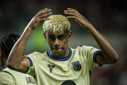 Barcelona FC Gilas FC Seoul 7-3, Lamine Yamal dan Feran Torres Cetak Brace