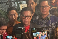Malam Ini, Hasto Kristiyanto Bebas
