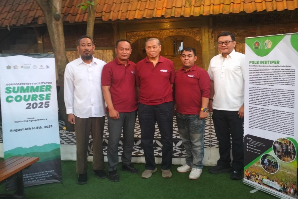 Akademisi Beri Pendampingan Agroforestri untuk Konservasi dan Kelestarian Hutan