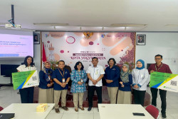 BPS Yogyakarta Serahkan Kartu Sensus kepada 184 Petugas Wilkerstat 2025