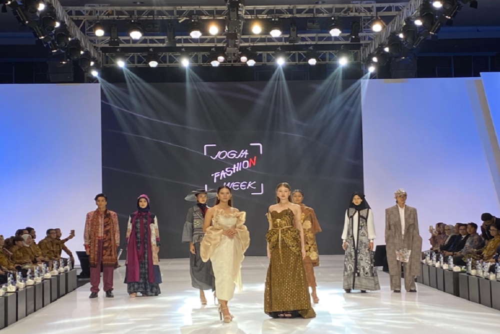 JOGJA FASHION WEEK 2025: Semangat Baru bagi Dunia Mode yang Inovatif dan Berkelanjutan