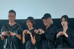 Gaya Bermusik Iwan Fals Jadi Inspirasi Isyana Sarasvati