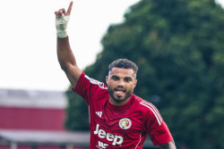 Winger Asal Belanda Anton Fase Terlihat Ikut Berlatih di Stadion Mandala Krida, Ini Kata Manajer PSIM Jogja
