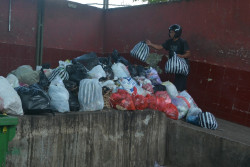 Wirobrajan Gencarkan Mas Jos untuk Atasi Sampah