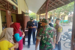 100 Siswa SD-SMP di Sragen Keracunan Setelah Makan Menu MBG