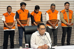 Kasus Korupsi RSUD, KPK Menyegel Ruangan di Kantor Kementerian Kesehatan