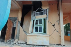 Rumah hingga Gereja Rusak Akibat Gempa M 6,4 di Papua