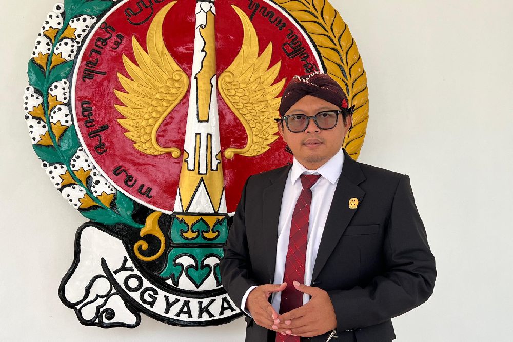 Memangkas Anggaran Keistimewaan: Melupakan Sejarah, Mengkhianati Janji?