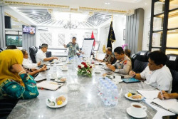 Gubernur Jateng Pastikan Pelayanan Publik di Pati Kembali Normal