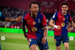 Kontrak Jules Kounde di Barcelona Diperpanjang hingga 30 Juni 2030