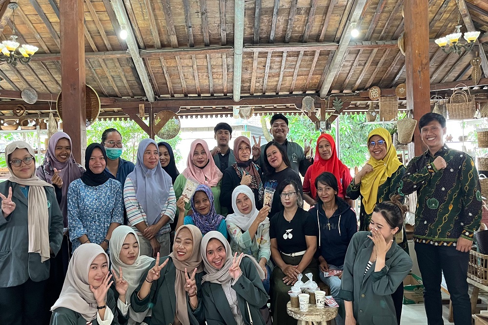 Kolaborasi Unjaya dan CV. Kirana Mas: Deteksi Dini Anemia Demi Kesejahteraan Pekerja Wanita