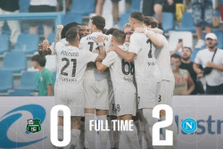 Hasil Sassuolo vs Napoli: Skor 0-2, Jay Idzes Belum Debut