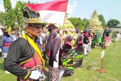 Merti Dusun Pasutan Bantul Dimeriahkan denganr Kirab Budaya