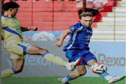 2 Kali Penalti Persib Gagal, PSIM Jogja Tahan Maung Bandung 1-1