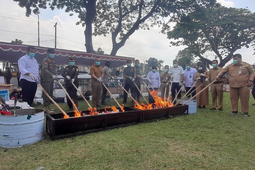 Bupati Halim Targetkan Bantul Bebas Miras, Narkoba, Sajam dan Rokok Ilegal