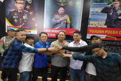 Suporter PSIM Jogja dan Persib Bandung Sepakat Damai