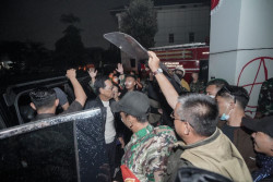 Tiba di Mapolda, Sultan HB X Langsung Gelar Rapat dengan Kapolda DIY