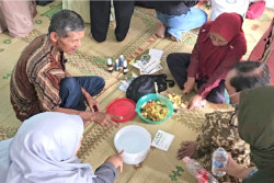 Warga Cokrodiningratan Jogja Olah Sampah di Tingkat Rumah Tangga