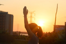 Novotel Yogyakarta International Airport Kulonprogo Hadirkan Sunset Yoga