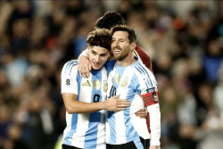 Agrentina Lumat Venezuela 3-0, Messi Cetak Brace