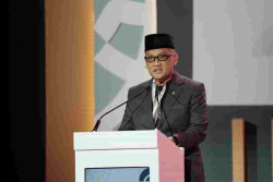 Profil Gus Irfan, Cucu Pendiri NU yang Jadi Menteri Haji dan Umrah
