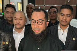 Khalid Basalamah Buka Suara Seusai Diperiksa KPK Terkait Kuota Haji