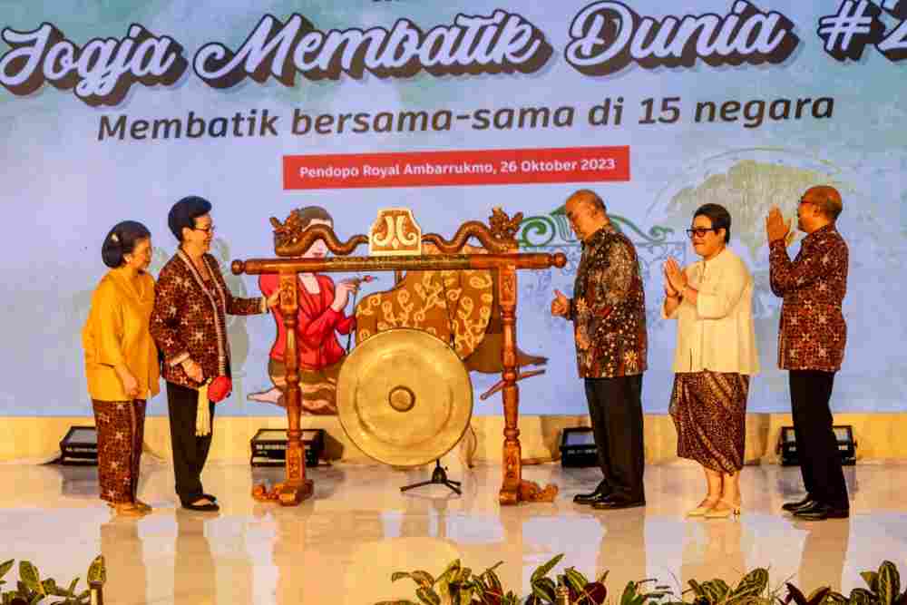 JOGJA INTERNATIONAL BATIK BIENNALE 2025: Merajut Batik Tanpa Batas, Saatnya Ekraf Naik Kelas