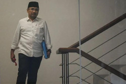 Eks Menag Yaqut Diduga Terima Aliran Dana Korupsi Kouta Haji Lewat Perantara