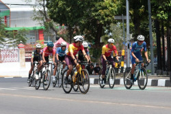 Bantul Borong Emas Balap Sepeda Criterium