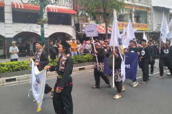 Top Ten News Harianjogja.com, Senin 15 September 2025, Ribuan Pesilat Bertemu di Jogja, Hasil Man City vs Man United, Mafia Tanah Kas Desa