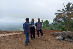 Kawasan Paralayang Dibangun di Perbukitan Menoreh